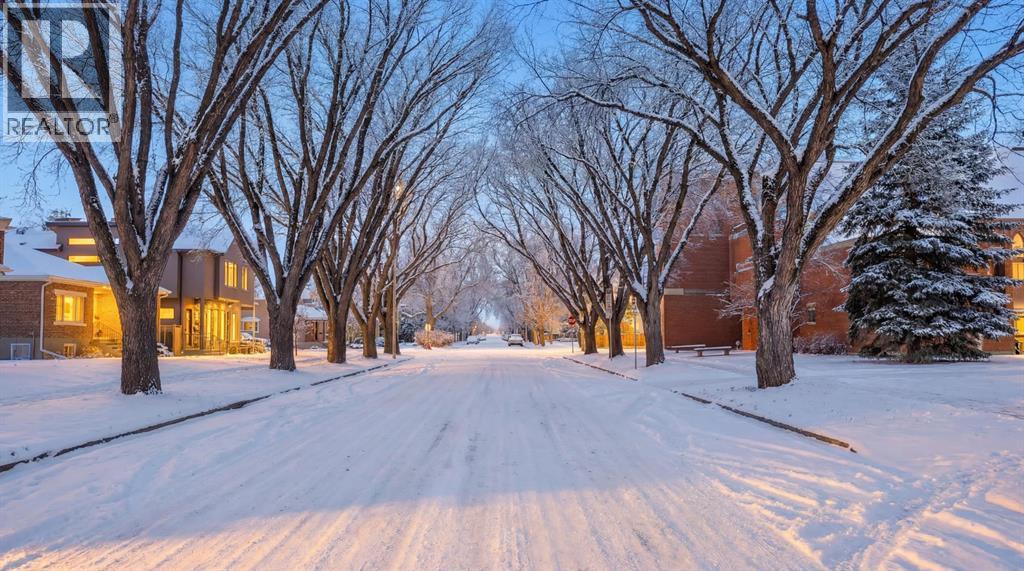 617 19 Avenue Nw, Calgary, Alberta  T2M 0Y9 - Photo 2 - A2264759