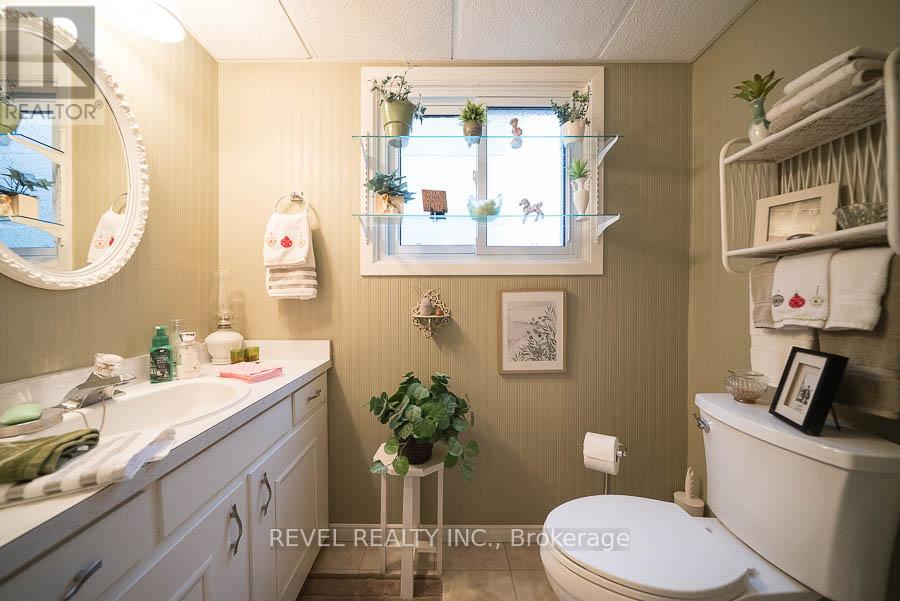 17 Crabapple Court, Brantford, Ontario  N3R 5X8 - Photo 21 - X12807640