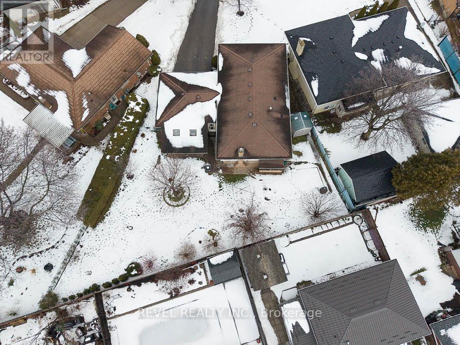 17 Crabapple Court, Brantford, Ontario  N3R 5X8 - Photo 24 - X12807640