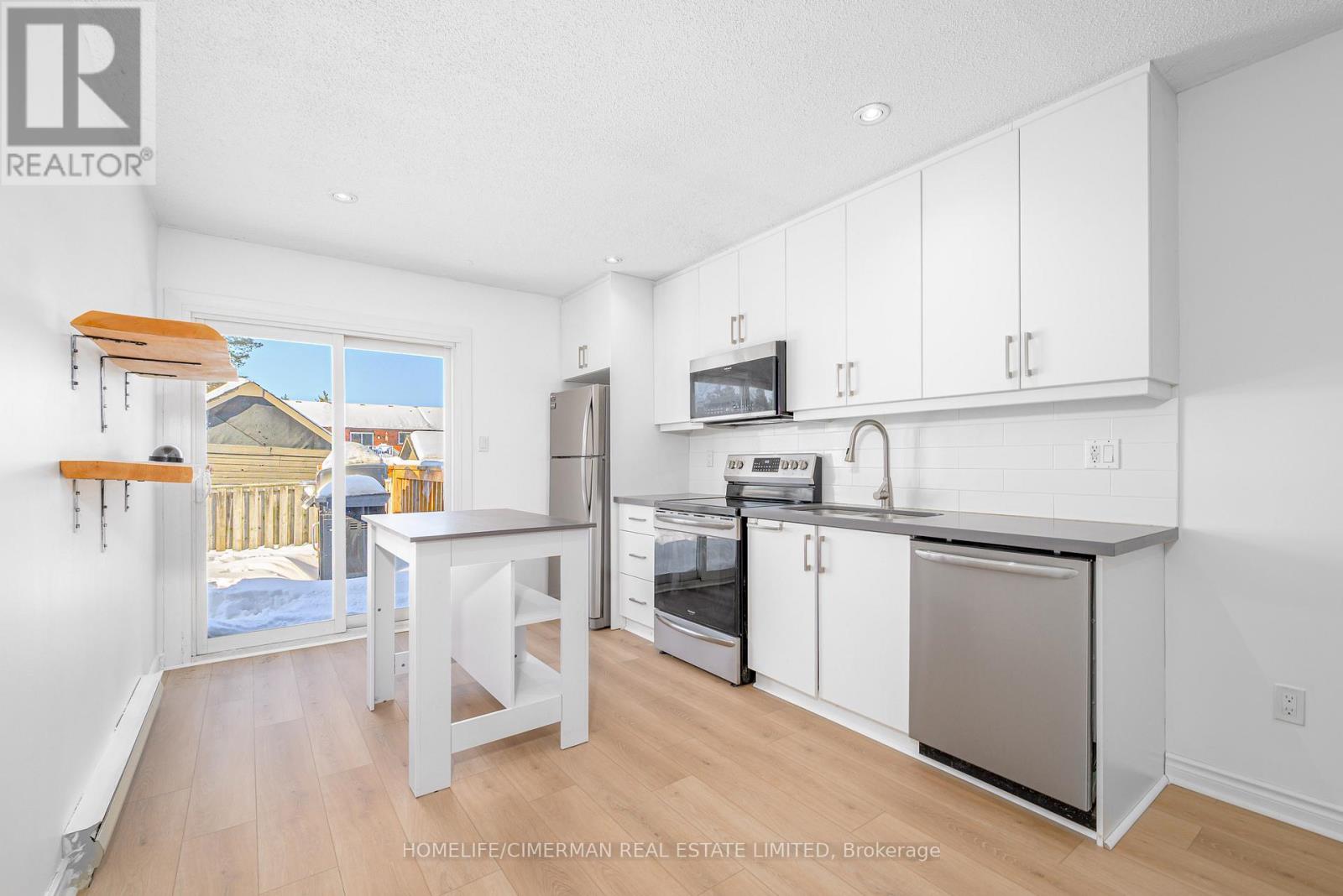 123 Albert Street S, Kawartha Lakes, Ontario  K9V 6G1 - Photo 15 - X12807658