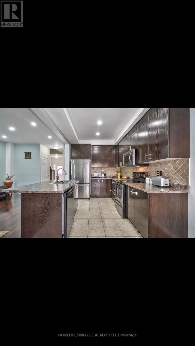 137 Palacebeach Trail, Hamilton, Ontario  L8E 0C3 - Photo 6 - X12807758