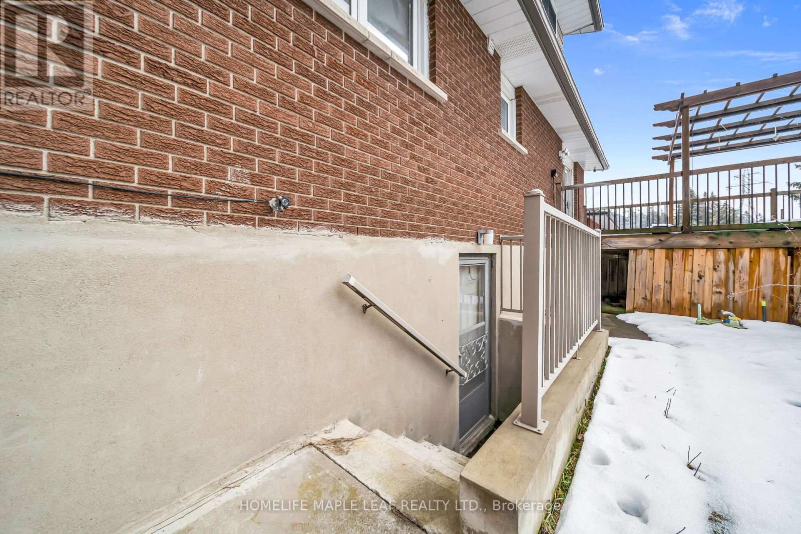 46 Chicopee Terrace, Kitchener, Ontario  N2A 1T4 - Photo 40 - X12807782