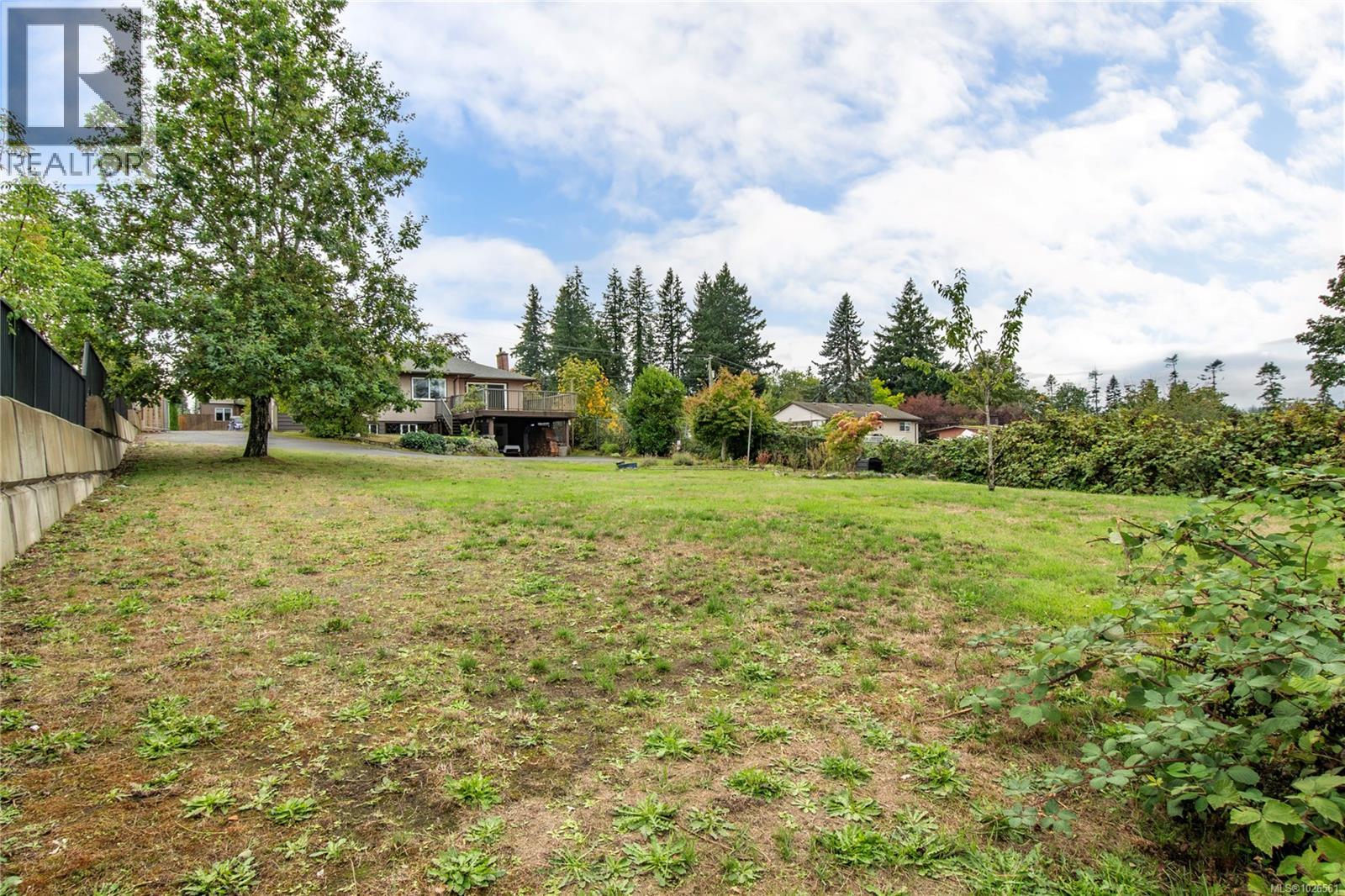 644 8th Ave, Campbell River, British Columbia V9W 4A8 - Photo 2 - 1026561