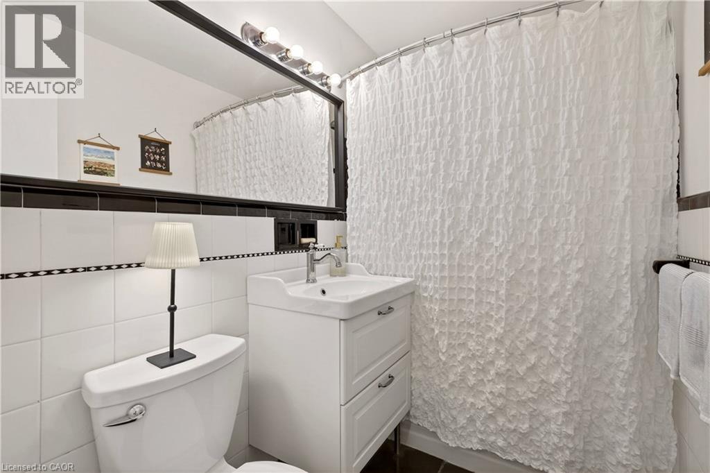 2054 Courtland Drive Unit# 405, Burlington, Ontario  L7R 1R8 - Photo 12 - 40806678