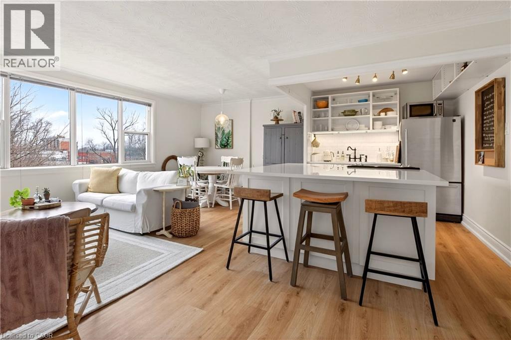 2054 Courtland Drive Unit# 405, Burlington, Ontario  L7R 1R8 - Photo 9 - 40806678