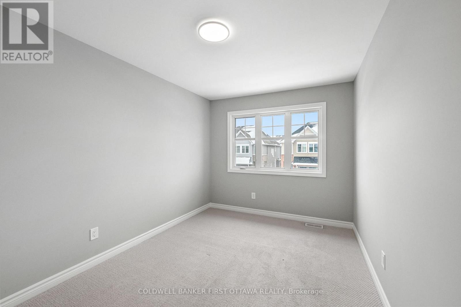 426 Warmstone Drive, Ottawa, Ontario  K2S 0W2 - Photo 34 - X12807872