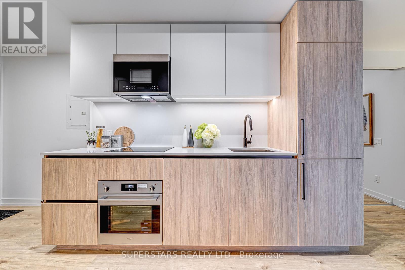 601 - 35 Parliament Street, Toronto, Ontario  M5A 0Z5 - Photo 8 - C12801632