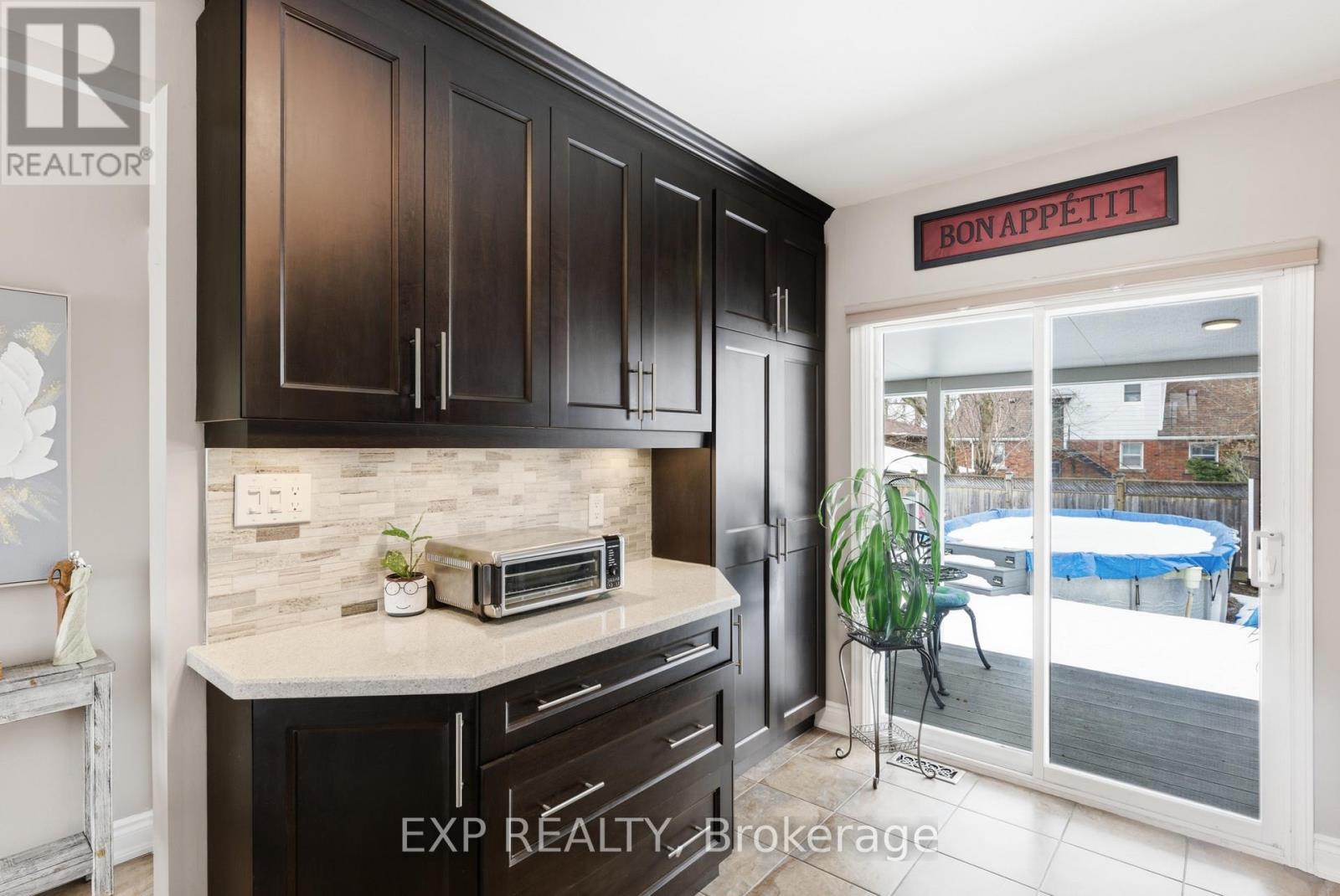 23 Chalmers Street, St. Catharines, Ontario  L2M 5C7 - Photo 10 - X12807850