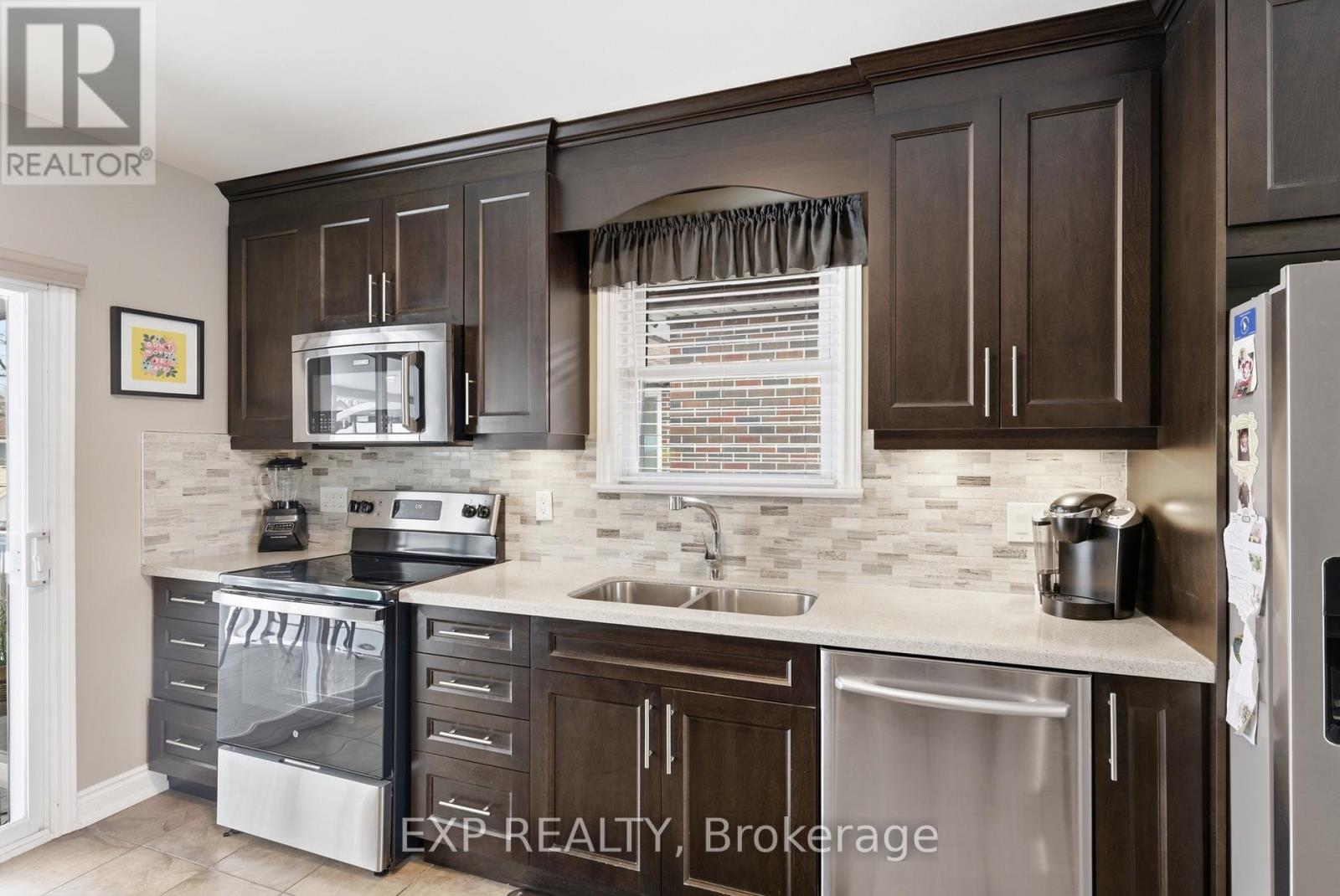 23 Chalmers Street, St. Catharines, Ontario  L2M 5C7 - Photo 11 - X12807850