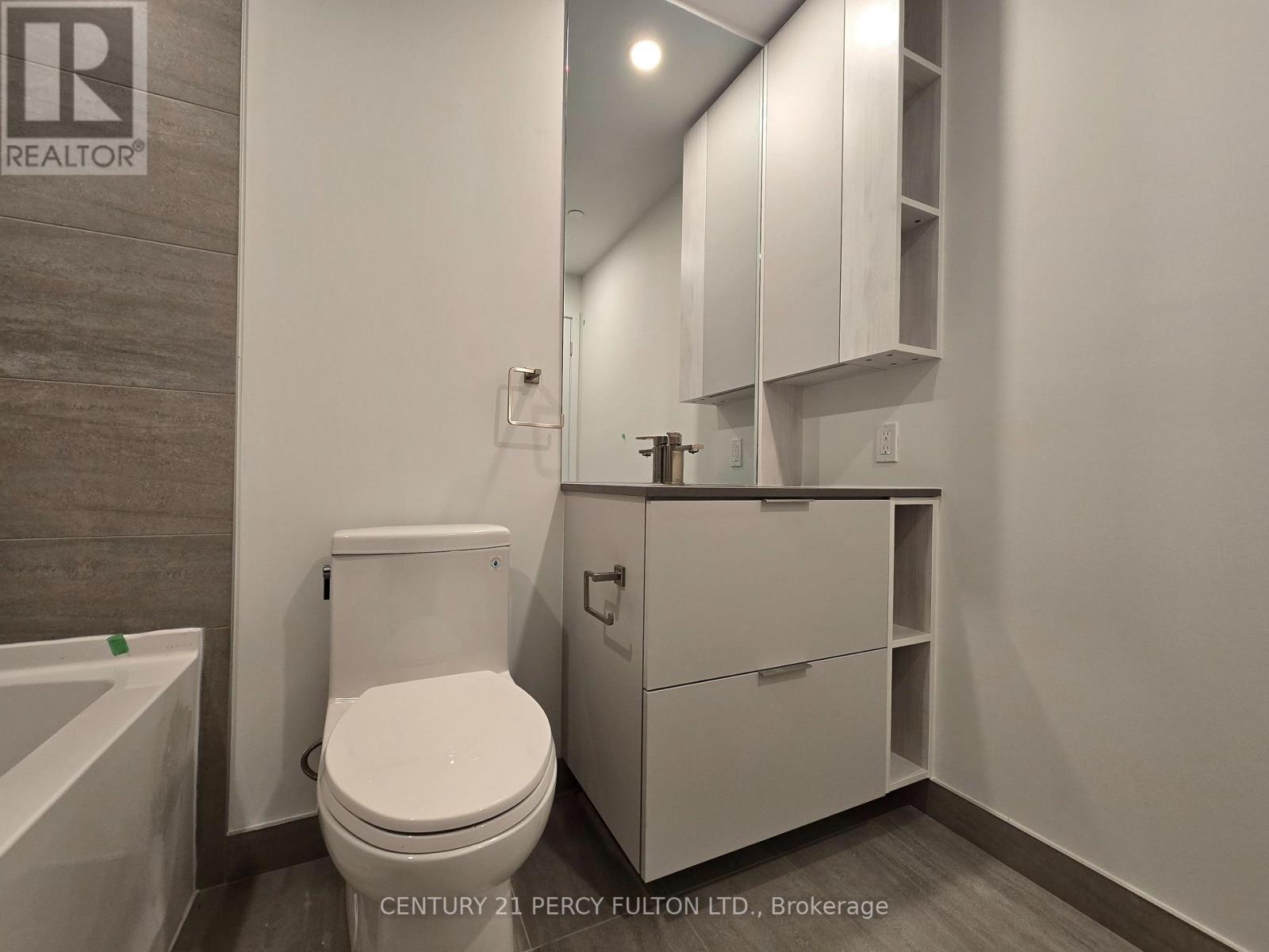 1905 - 1 Fairview Road E, Mississauga, Ontario  L5A 4C6 - Photo 12 - W12807582