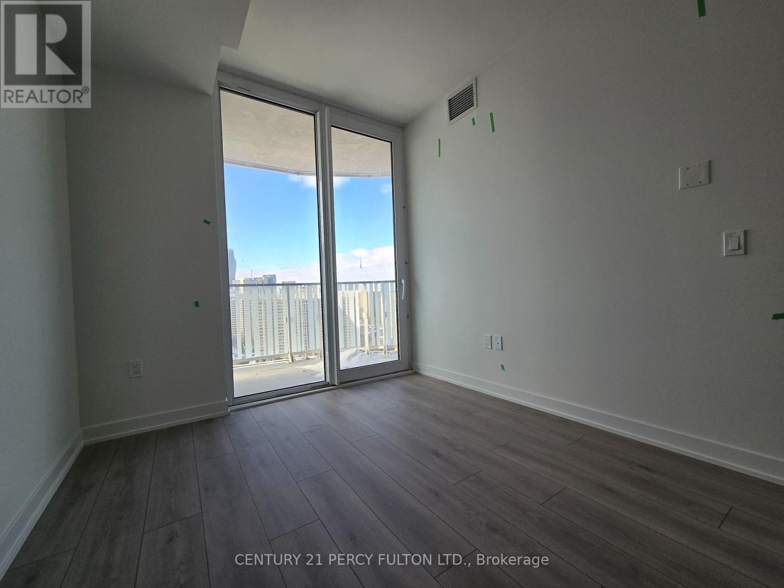 1905 - 1 Fairview Road E, Mississauga, Ontario  L5A 4C6 - Photo 4 - W12807582