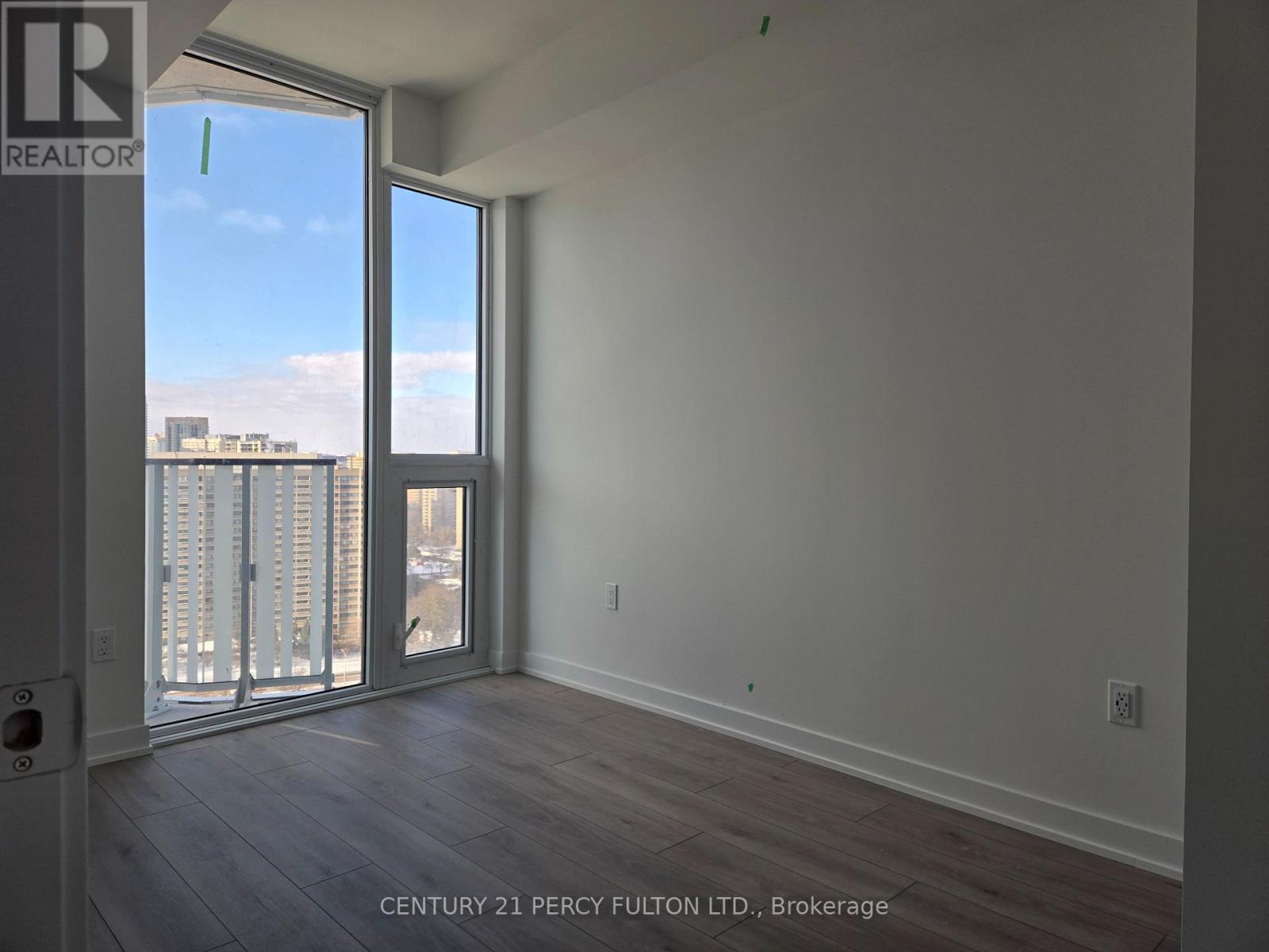 1905 - 1 Fairview Road E, Mississauga, Ontario  L5A 4C6 - Photo 9 - W12807582