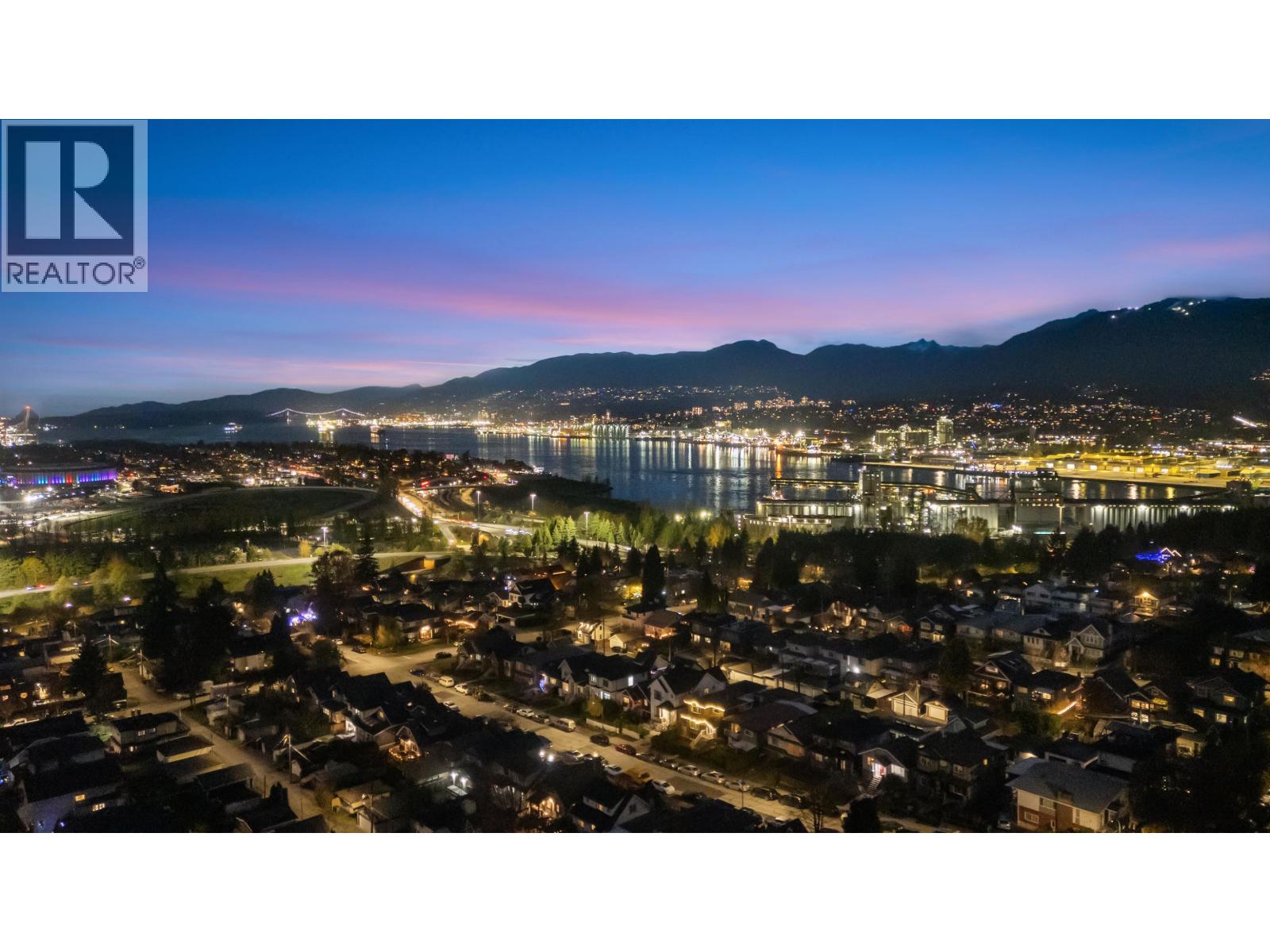 1 3623 Triumph Street, Vancouver, British Columbia  V5K 1V4 - Photo 26 - R3092096