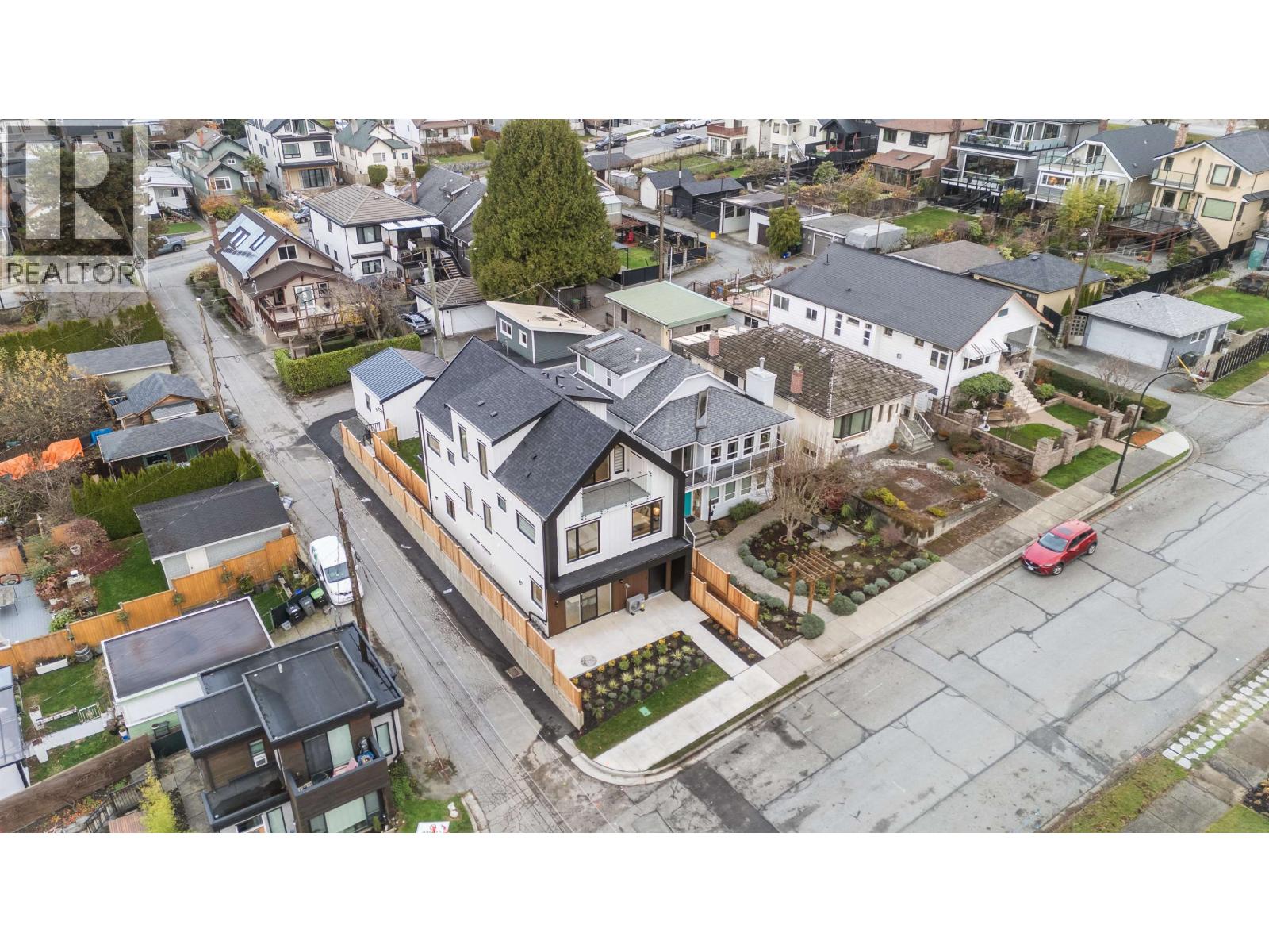 1 3623 Triumph Street, Vancouver, British Columbia  V5K 1V4 - Photo 29 - R3092096