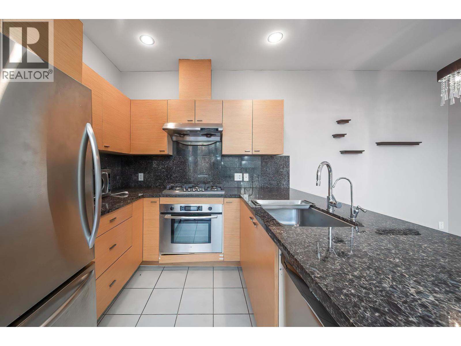 8 6333 Katsura Street, Richmond, British Columbia  V6Y 4L9 - Photo 8 - R3092108