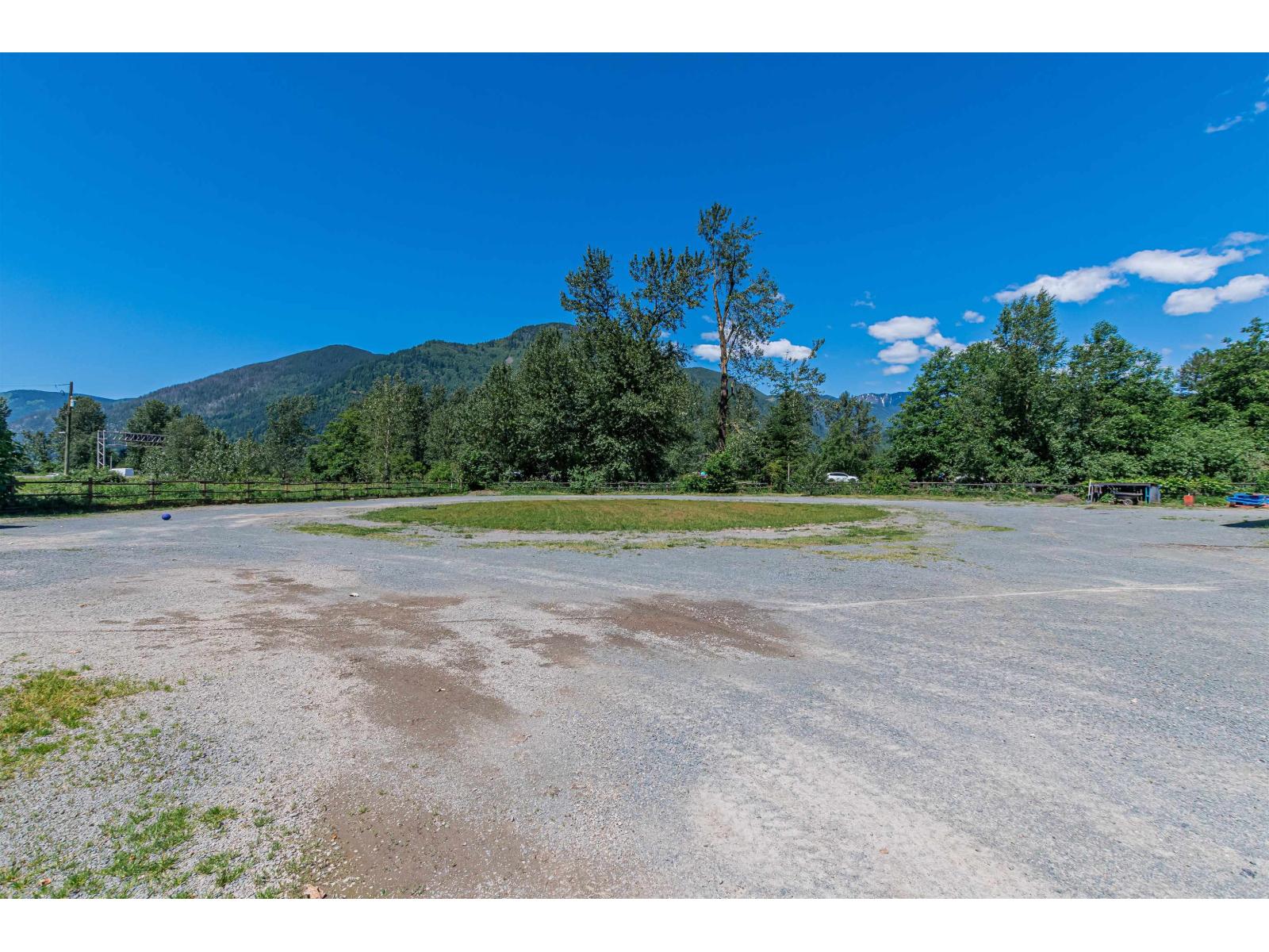 58465 Laidlaw Road, Laidlaw, Laidlaw, British Columbia  V0X 1L2 - Photo 22 - R3092028