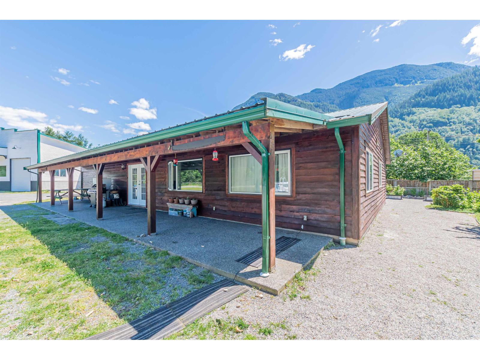 58465 Laidlaw Road, Laidlaw, Laidlaw, British Columbia  V0X 1L2 - Photo 21 - R3092028