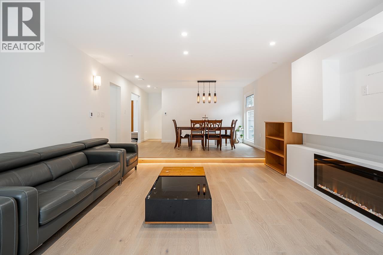 6540 Juniper Drive, Richmond, British Columbia  V7E 4Z6 - Photo 6 - R3092113