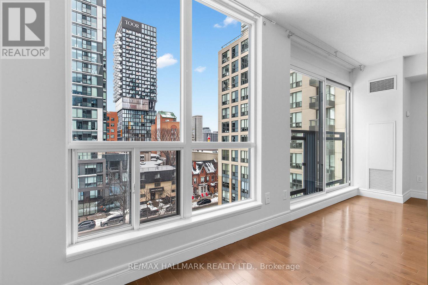 710 - 75 Dalhousie Street, Toronto, Ontario  M5B 2R9 - Photo 5 - C12807880