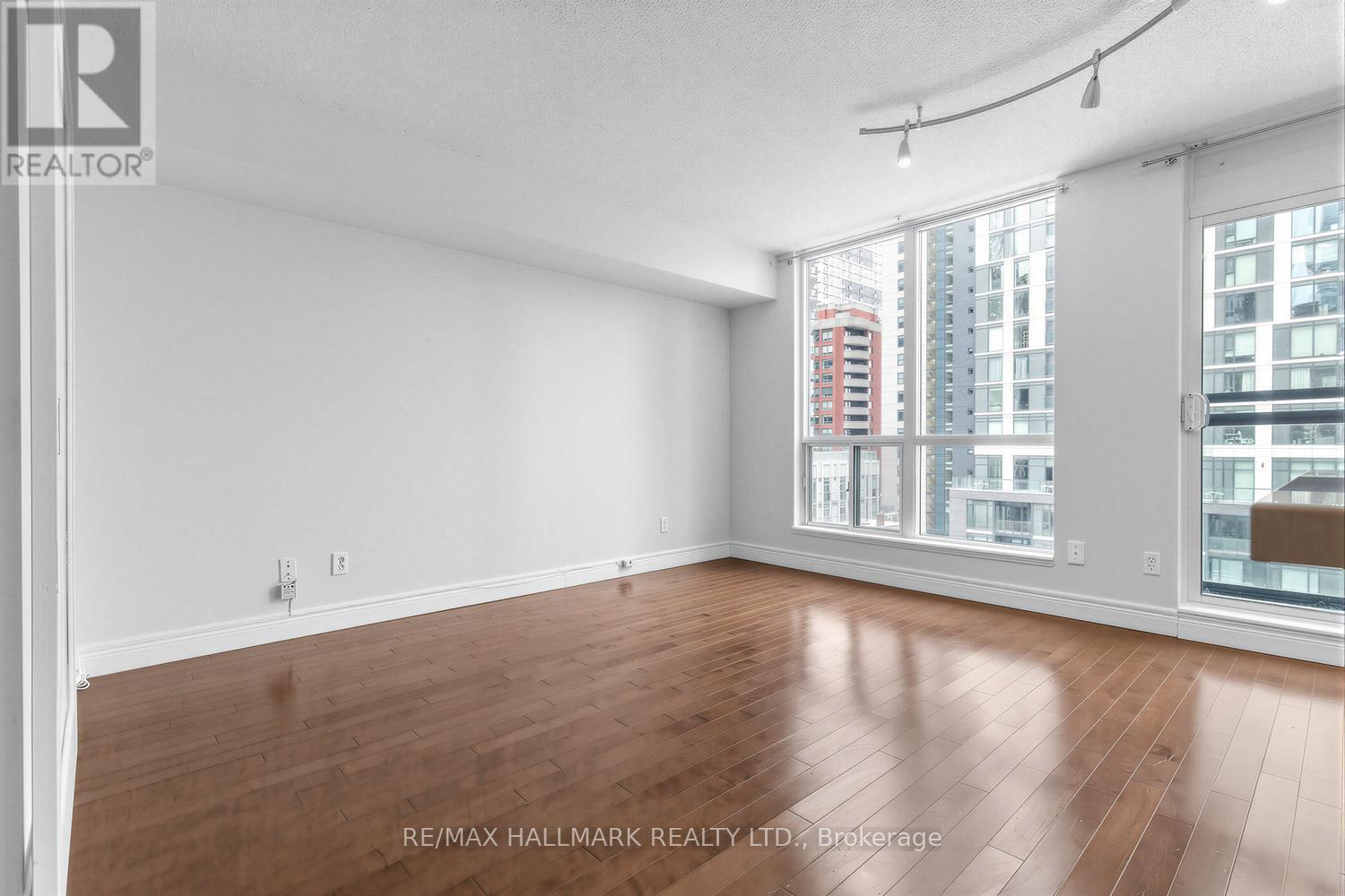 710 - 75 Dalhousie Street, Toronto, Ontario  M5B 2R9 - Photo 7 - C12807880