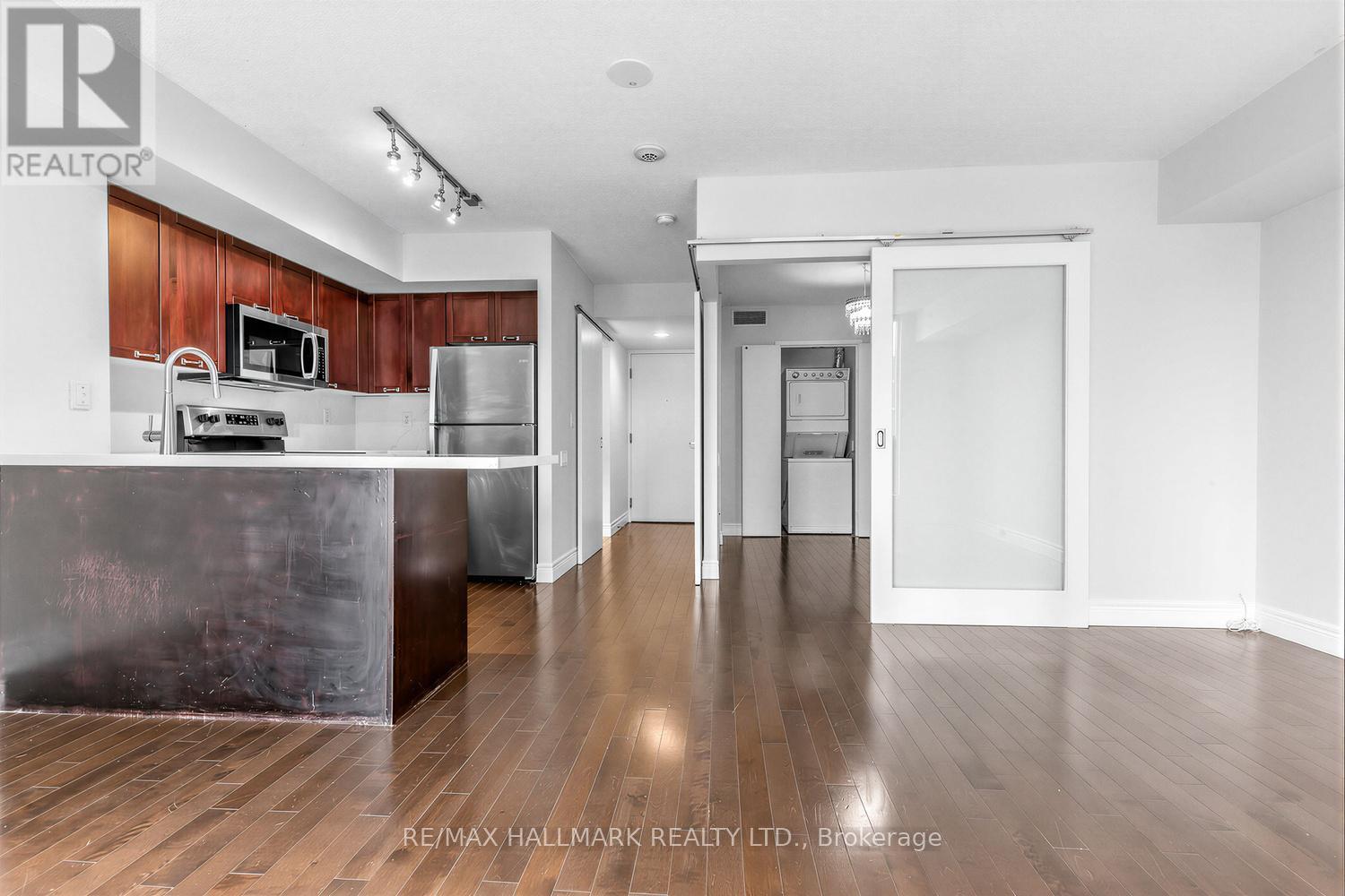 710 - 75 Dalhousie Street, Toronto, Ontario  M5B 2R9 - Photo 8 - C12807880