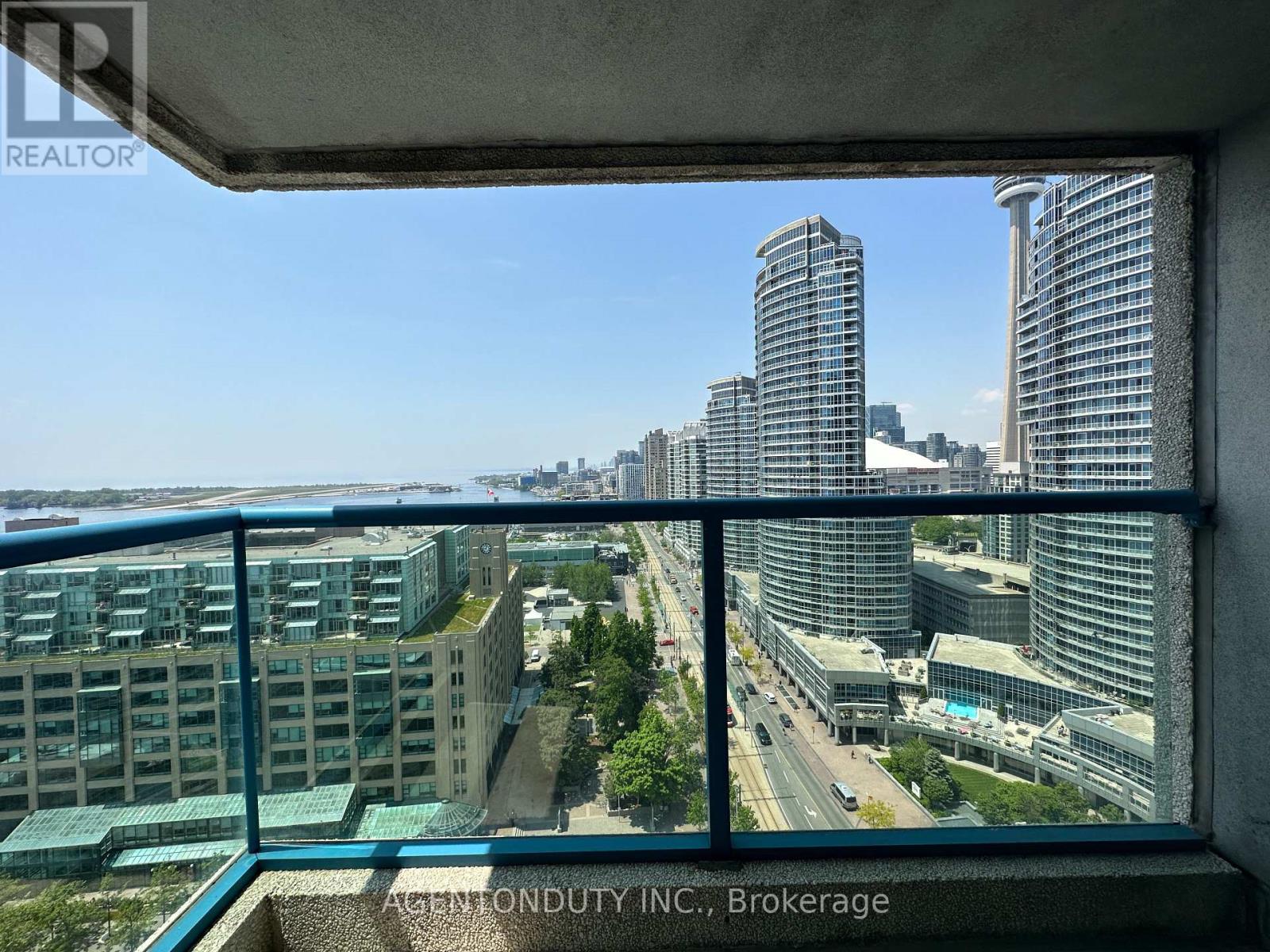 2211 - 77 Harbour Square, Toronto, Ontario  M5J 2S2 - Photo 4 - C12799332