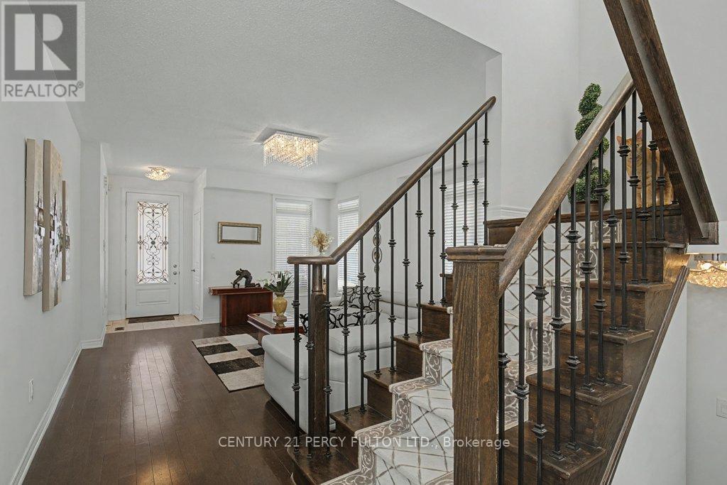 78 Brock Avenue, Markham, Ontario  L6C 0S9 - Photo 15 - N12800268