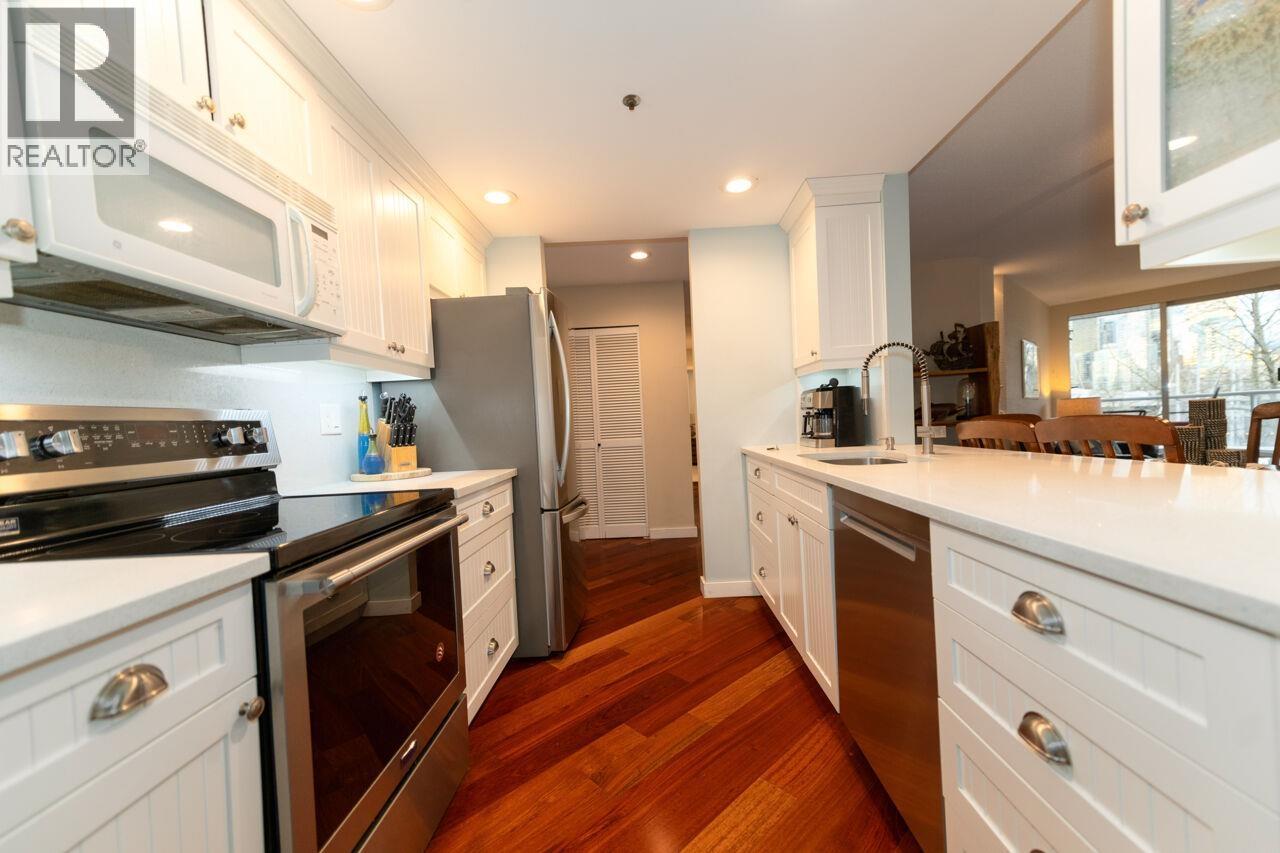 302 1502 Island Park Walk, Vancouver, British Columbia  V6H 3Z8 - Photo 16 - R3090574