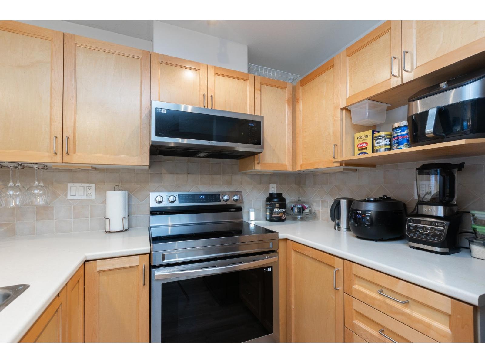 101 15188 22 Avenue, Surrey, British Columbia  V4A 9T4 - Photo 9 - R3089641