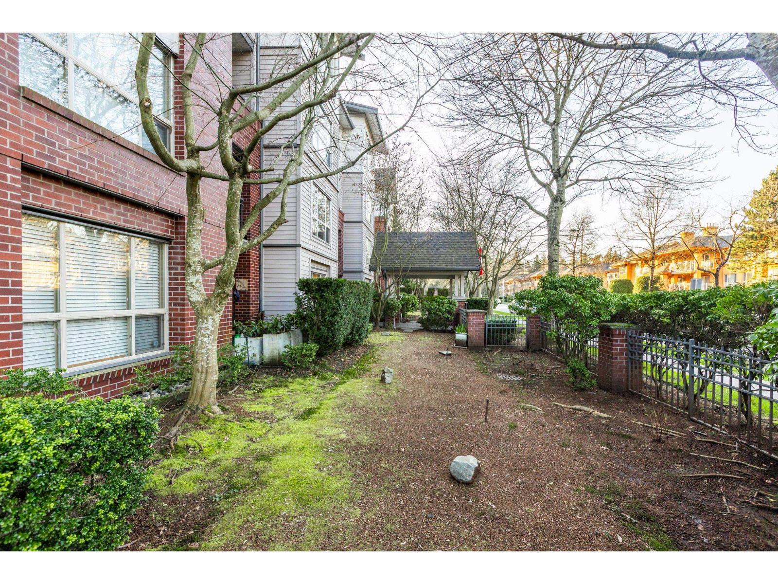 101 15188 22 Avenue, Surrey, British Columbia  V4A 9T4 - Photo 35 - R3089641