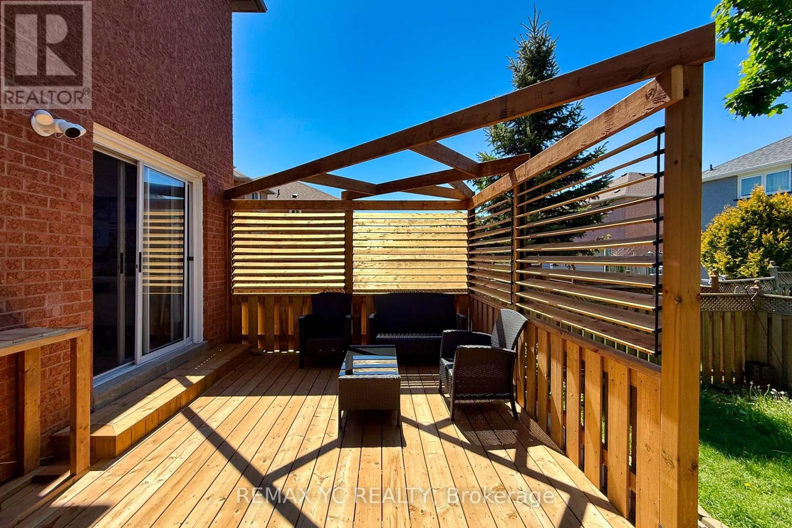 7042 Guildhall Court, Mississauga, Ontario  L5N 6Y7 - Photo 30 - W12807842