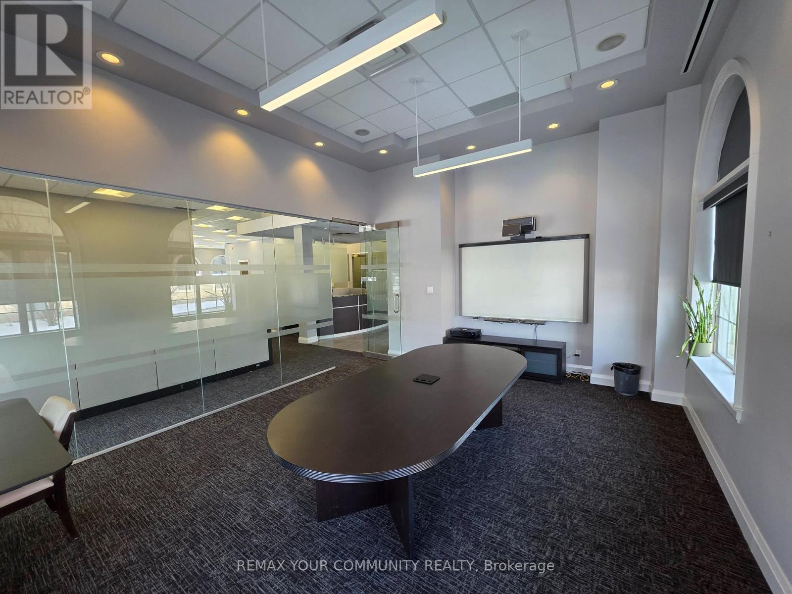 26-27 - 1525 Cornwall Road, Oakville, Ontario L6J 0B2 - Photo 6 - W12807870