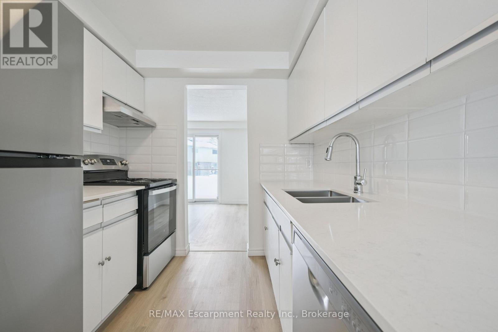 71 - 40 Imperial Road N, Guelph, Ontario  N1H 8B4 - Photo 12 - X12807916