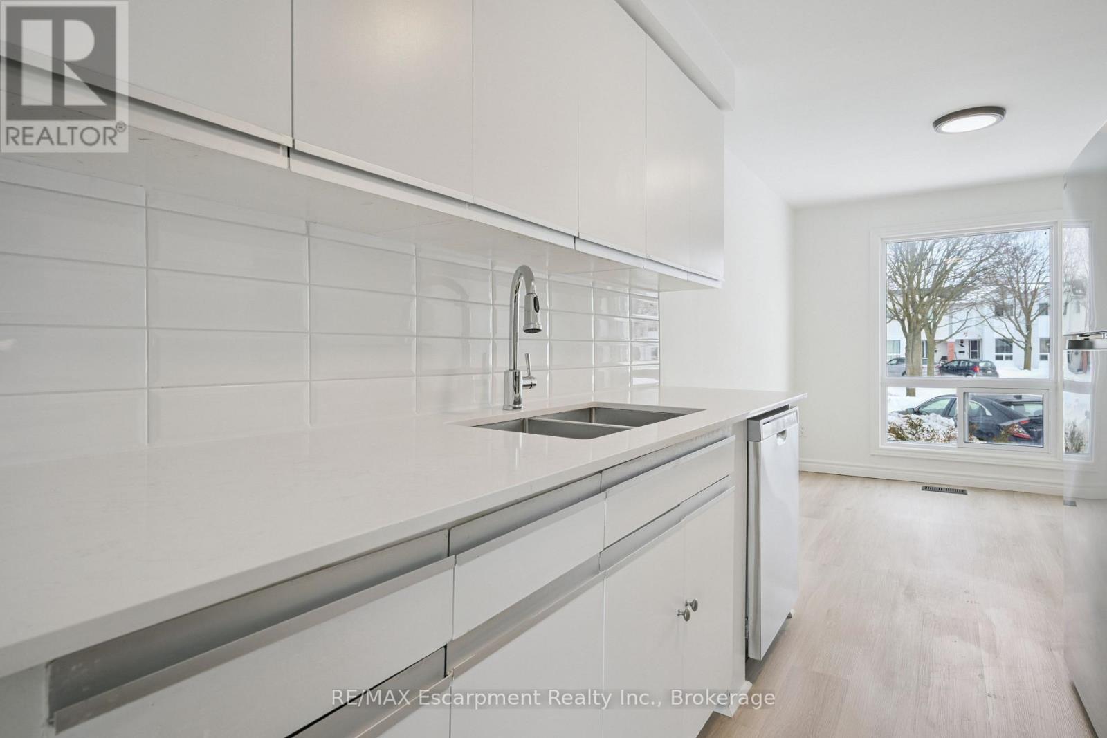 71 - 40 Imperial Road N, Guelph, Ontario  N1H 8B4 - Photo 14 - X12807916