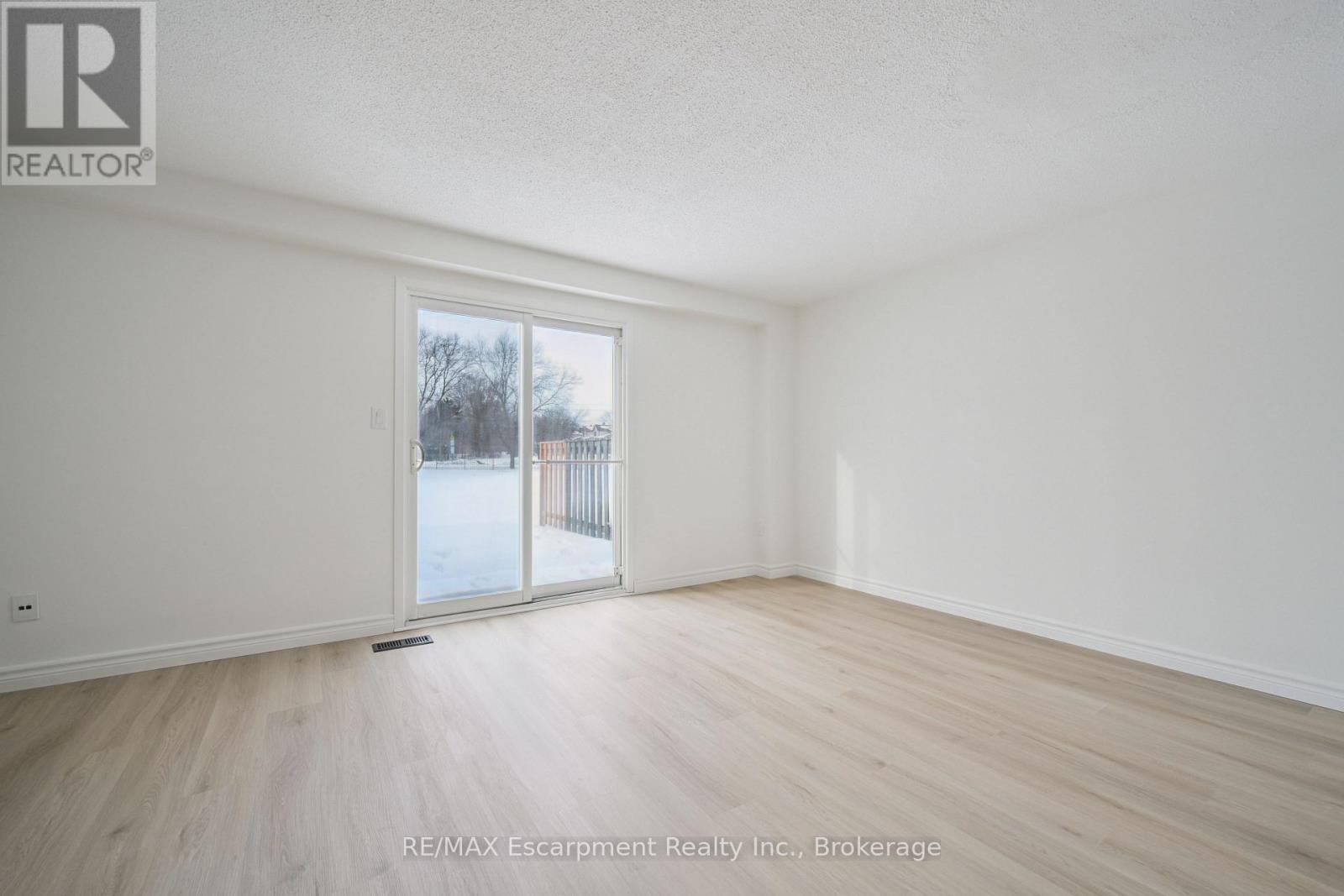 71 - 40 Imperial Road N, Guelph, Ontario  N1H 8B4 - Photo 18 - X12807916