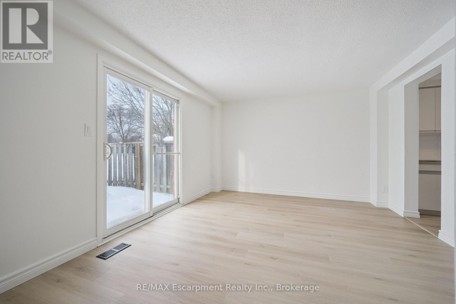 71 - 40 Imperial Road N, Guelph, Ontario  N1H 8B4 - Photo 20 - X12807916