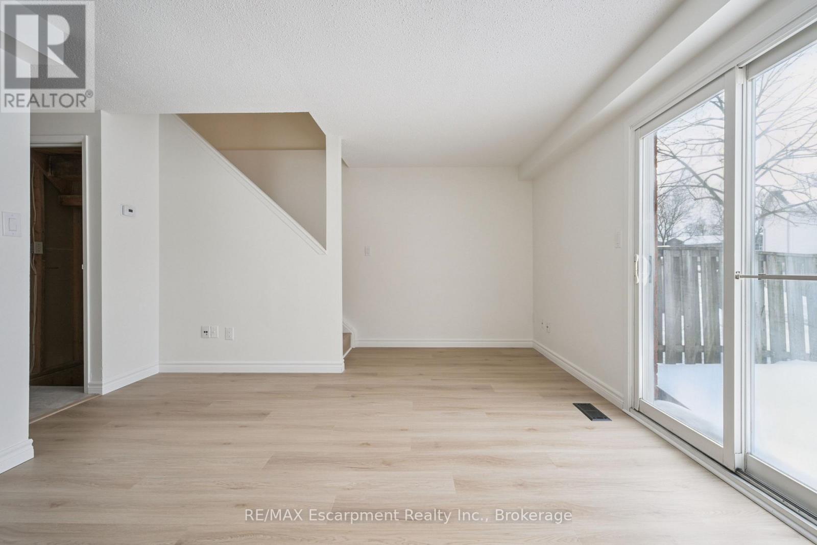 71 - 40 Imperial Road N, Guelph, Ontario  N1H 8B4 - Photo 24 - X12807916