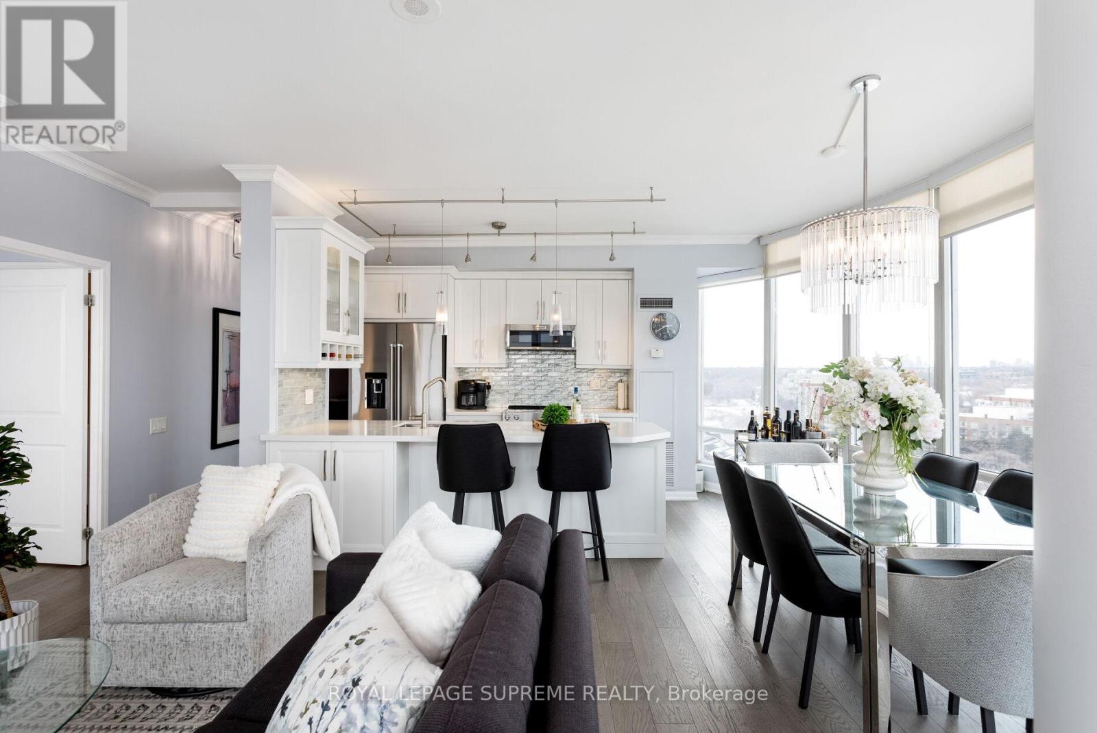 1205 - 15 Windermere Avenue, Toronto, Ontario  M6S 5A2 - Photo 1 - W12807162