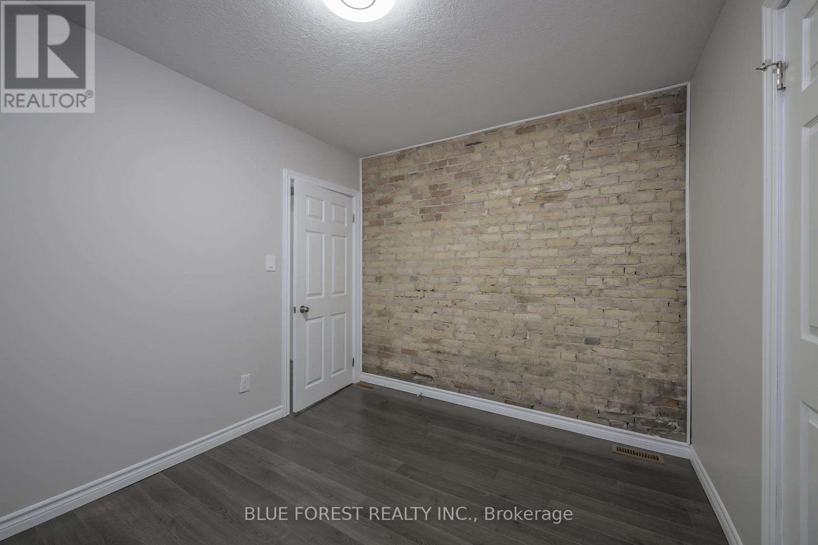 175 Sydenham Street, London East, Ontario  N6A 1W2 - Photo 11 - X12807938