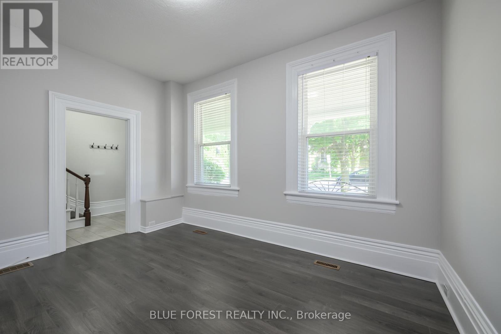 175 Sydenham Street, London East, Ontario  N6A 1W2 - Photo 9 - X12807938