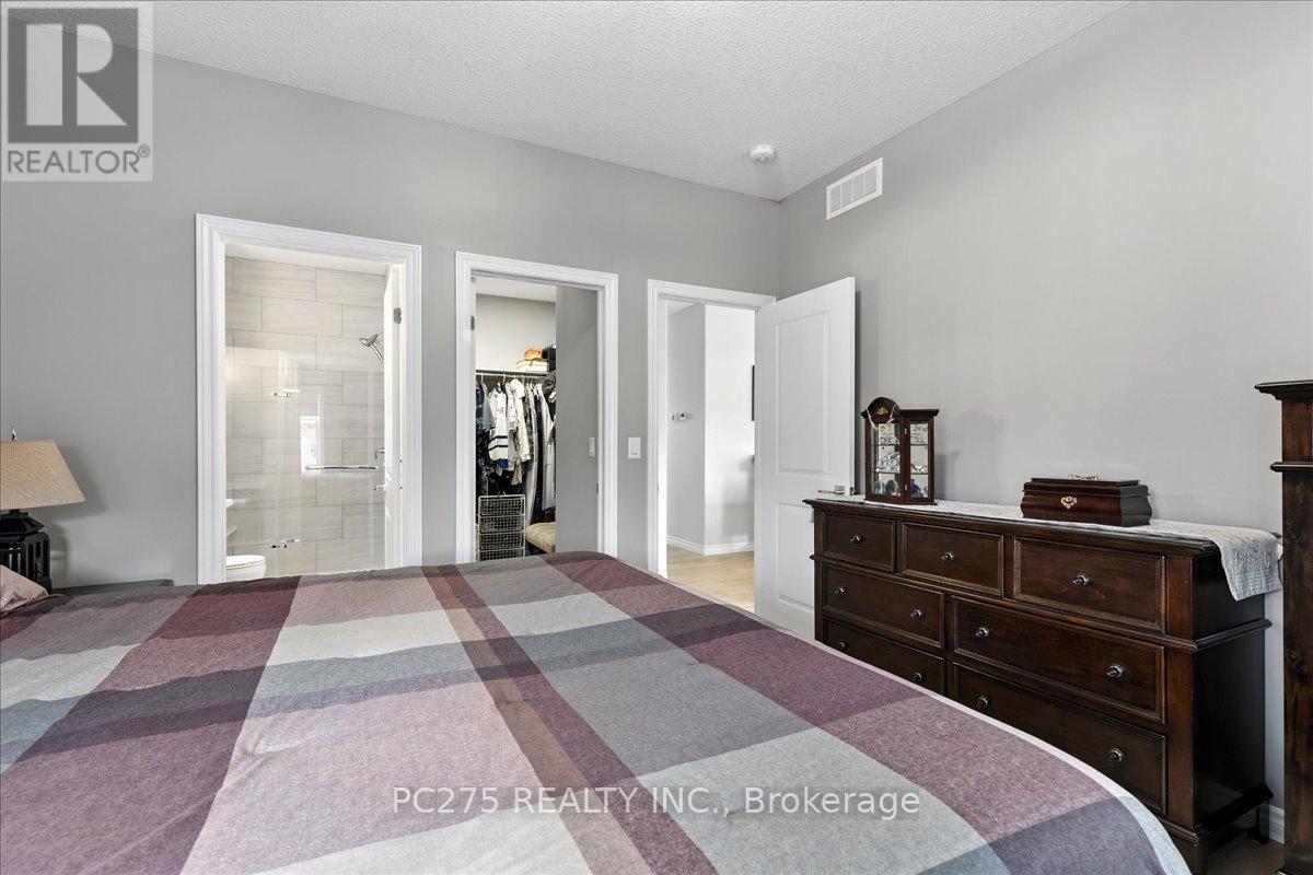 23 Matheson Crescent, East Zorra-Tavistock, Ontario  N0J 1M0 - Photo 25 - X12807988