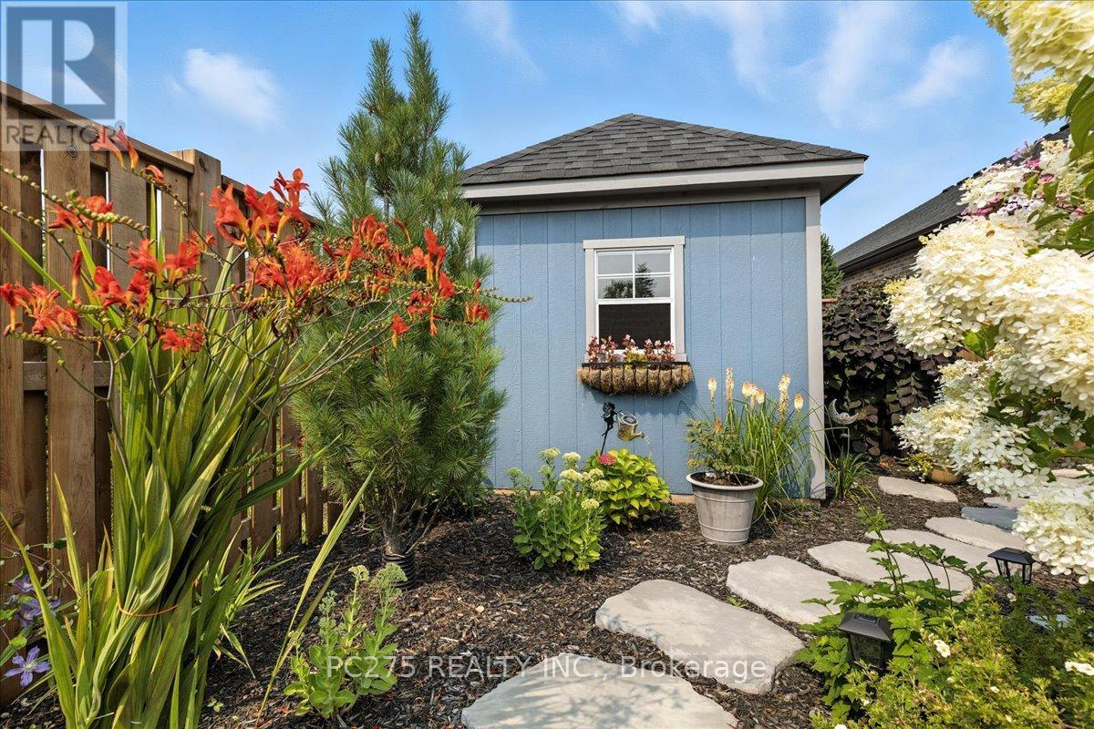 23 Matheson Crescent, East Zorra-Tavistock, Ontario  N0J 1M0 - Photo 41 - X12807988