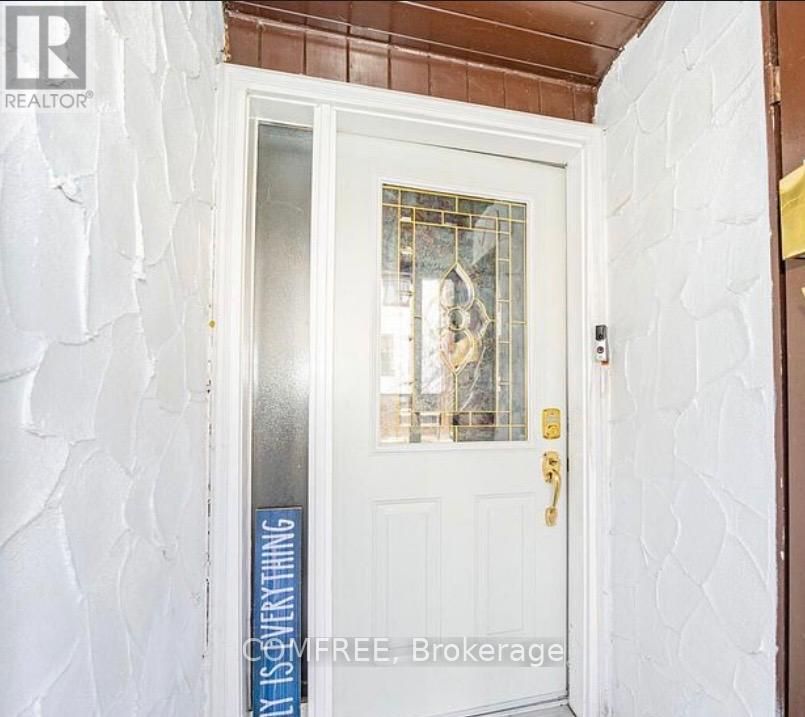 11 - 4020 Brandon Gate Drive, Mississauga, Ontario  L4T 3W8 - Photo 2 - W12807994