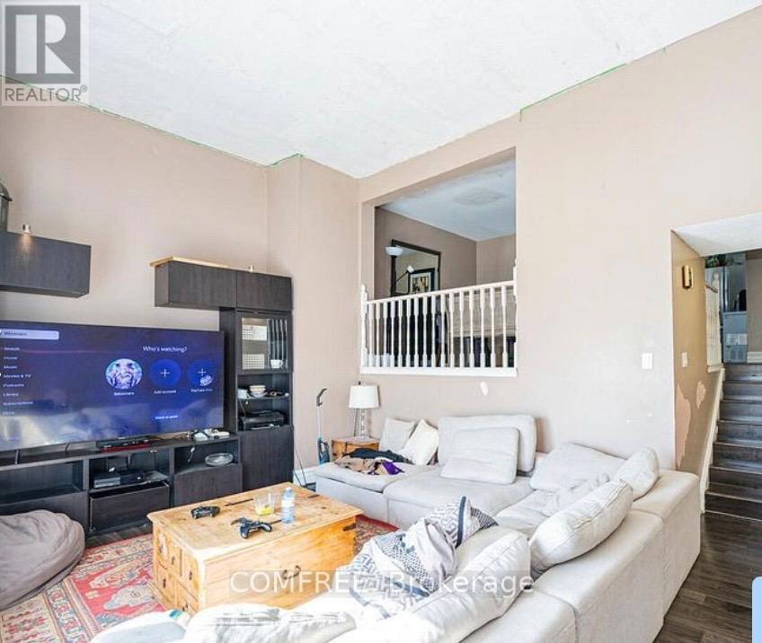 11 - 4020 Brandon Gate Drive, Mississauga, Ontario  L4T 3W8 - Photo 5 - W12807994