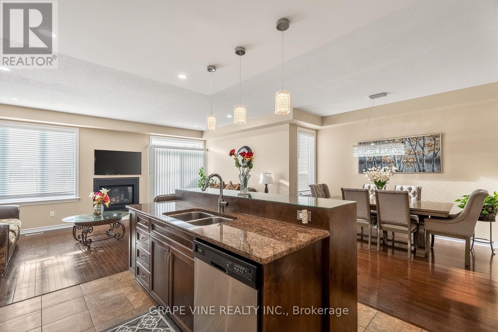 1217 Alson Mills Way, Ottawa, Ontario  K2M 0C8 - Photo 14 - X12807912