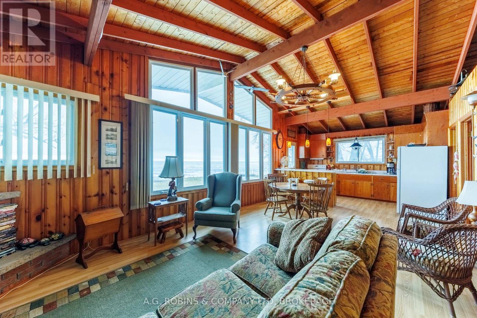 13 Erie Heights Line, Haldimand, Ontario  N0A 1K0 - Photo 11 - X12807936