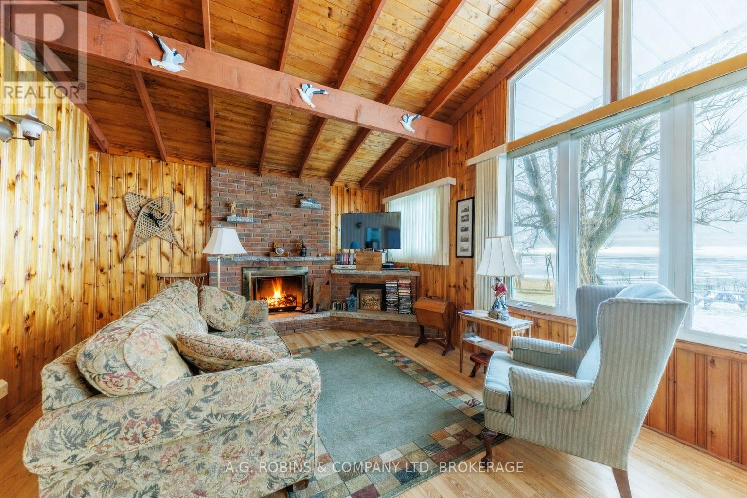 13 Erie Heights Line, Haldimand, Ontario  N0A 1K0 - Photo 9 - X12807936