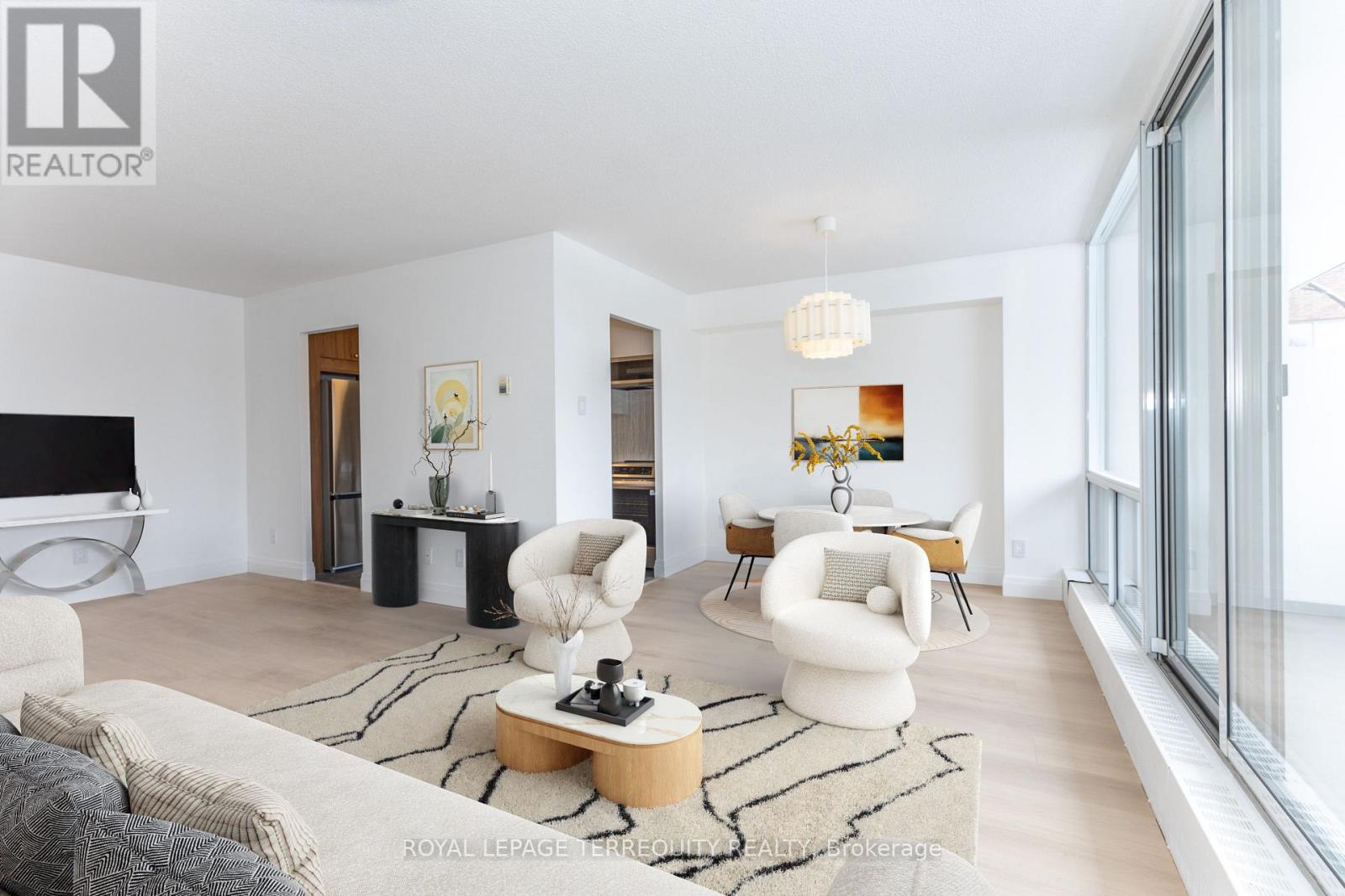 202 - 30 Sunrise Avenue, Toronto, Ontario  M4A 2R3 - Photo 12 - C12807362