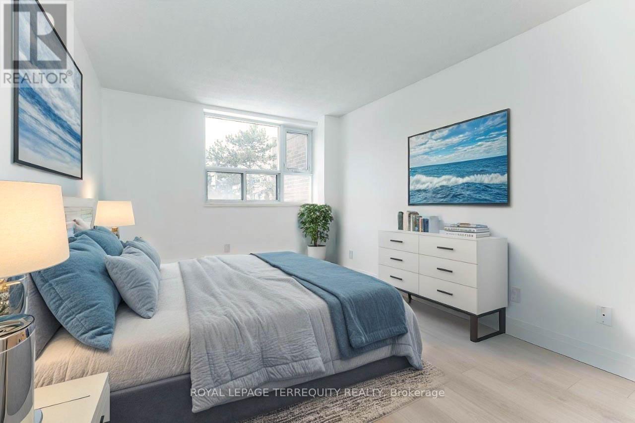 202 - 30 Sunrise Avenue, Toronto, Ontario  M4A 2R3 - Photo 33 - C12807362