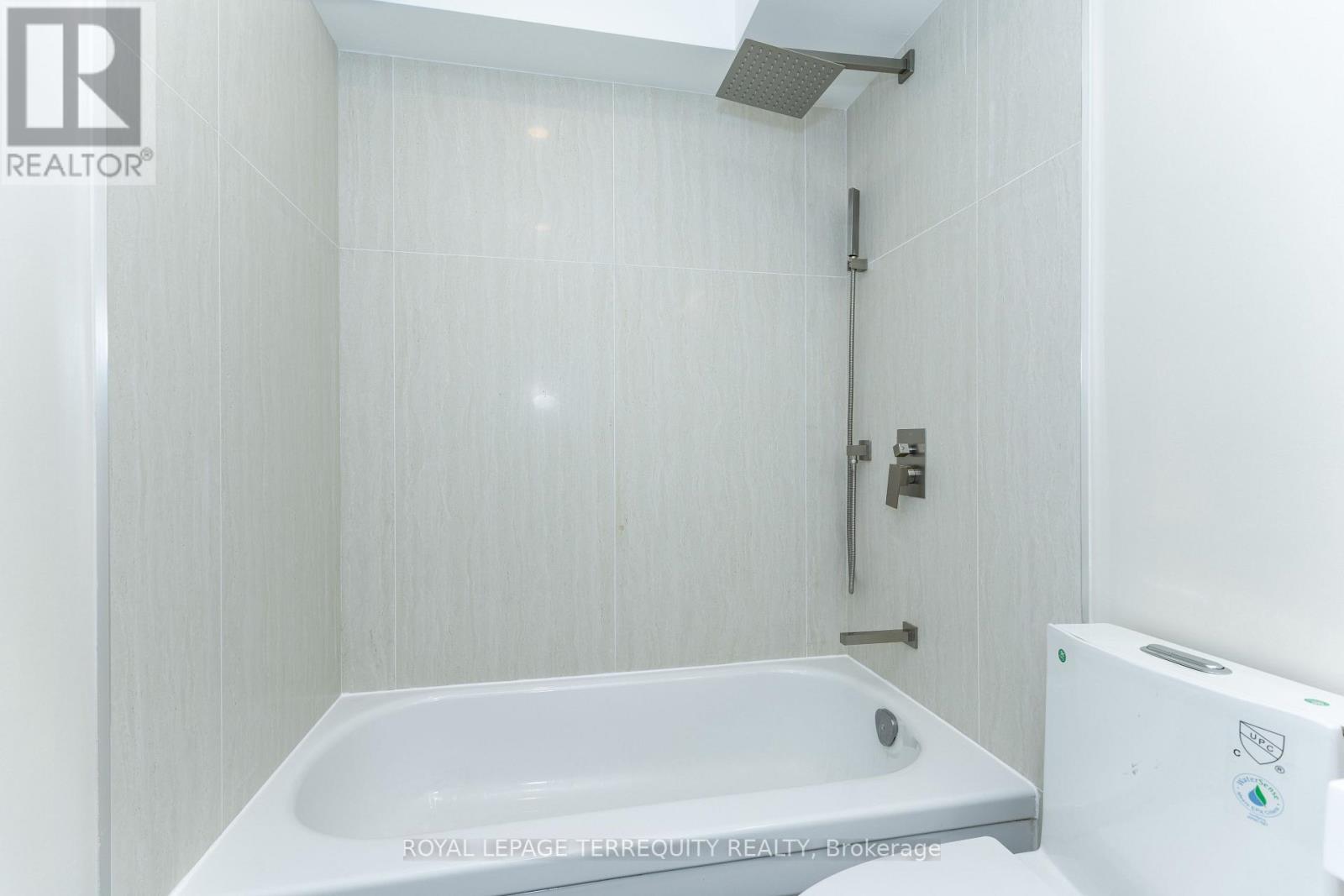 202 - 30 Sunrise Avenue, Toronto, Ontario  M4A 2R3 - Photo 29 - C12807362